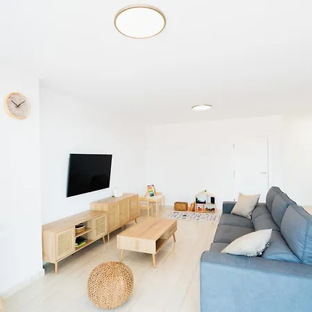 Spacious With Large Terrace In Amarilla Golf Lägenhet *